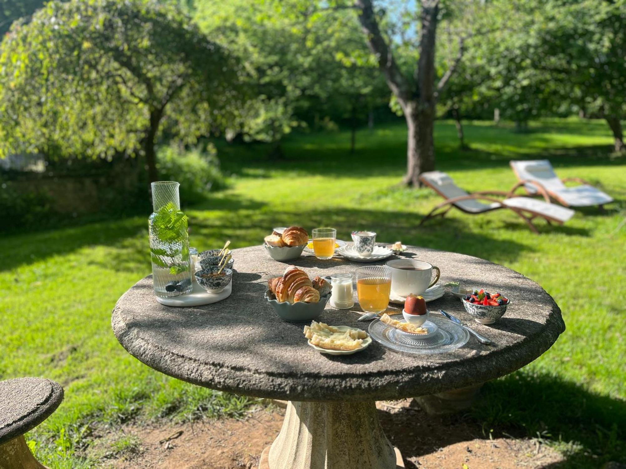 Le Clos Des Songes Blaru Bagian luar foto